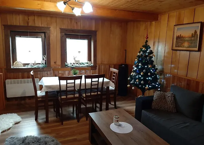 Andrea- Neakceptujeme Mlade Partie Ferienhaus *